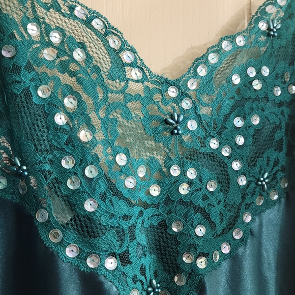 Potpourri Vintage lace silky nightgown slip -Size Medium - Picture 6 of 11